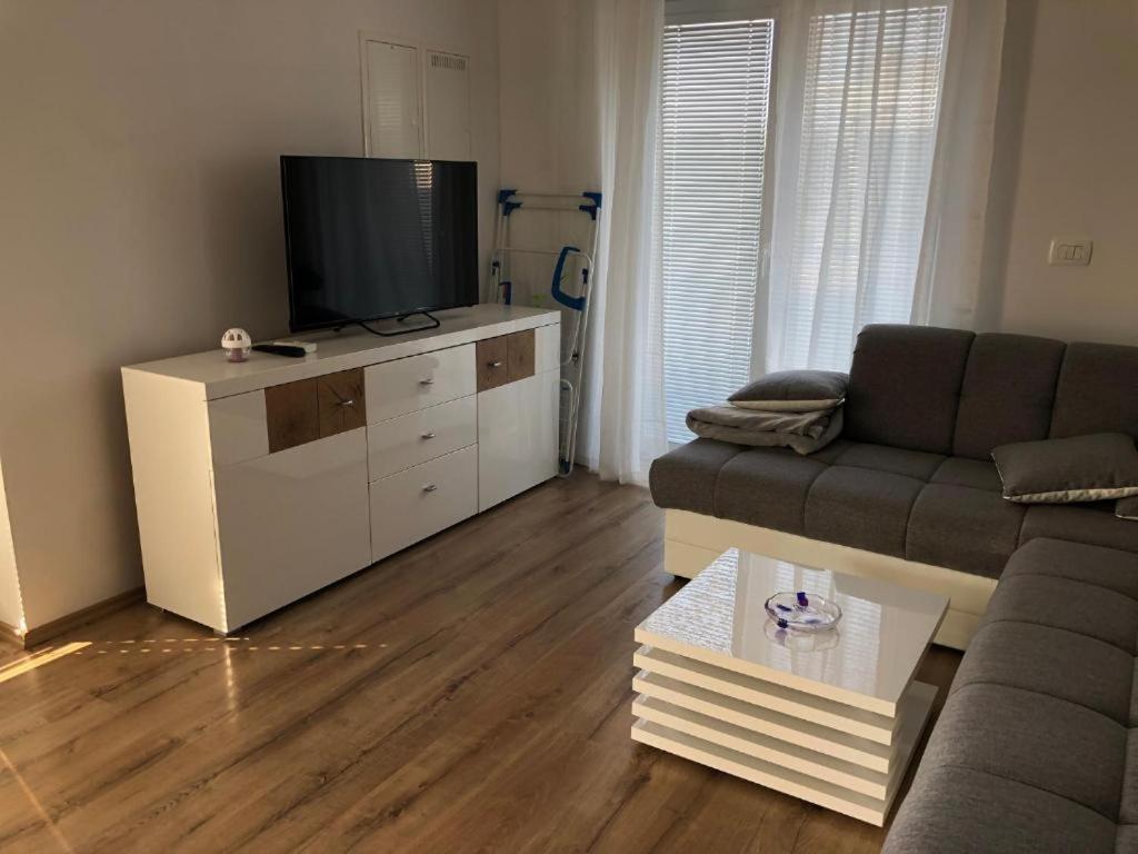 Apartmaji Meduza イゾラ エクステリア 写真